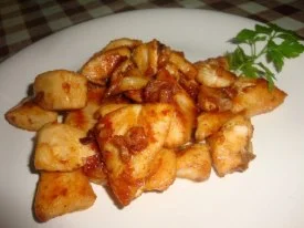 Pechugas de pollo al ajillo