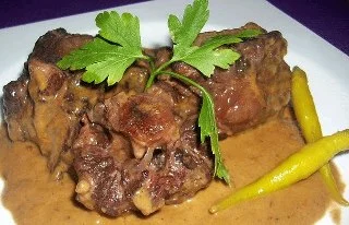 Rabo de toro guisado