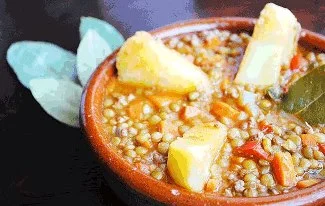 Lentejas con chorizo (estofadas)