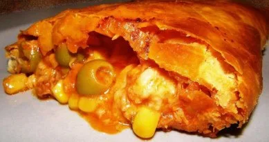 Calzone de atún y maíz