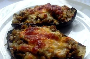 Berenjenas rellenas de carne picada