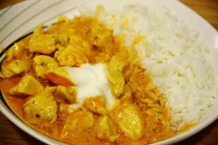 Pollo con Curry Tikka Masala y Arroz Basmati