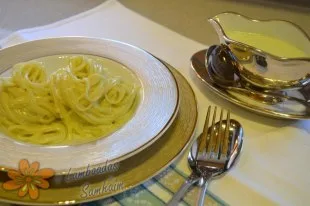 Lingüini con salsa de wasabi