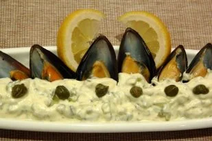 Mejillones con salsa tártara