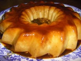 Flan de Gofio y Plátanos