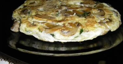Tortilla de claras con champiñones