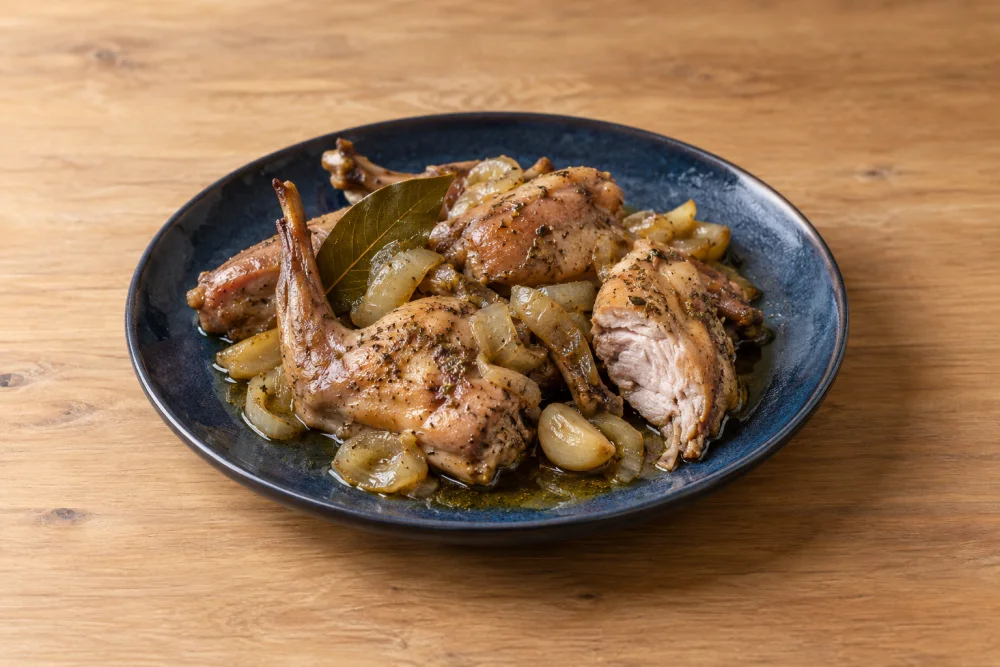Conejo en adobo