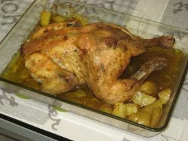 Pollo al horno con limón y tomillo