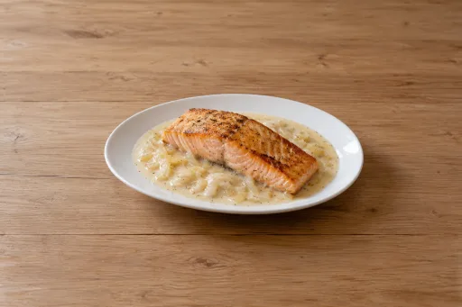 Salmón con salsa de cava