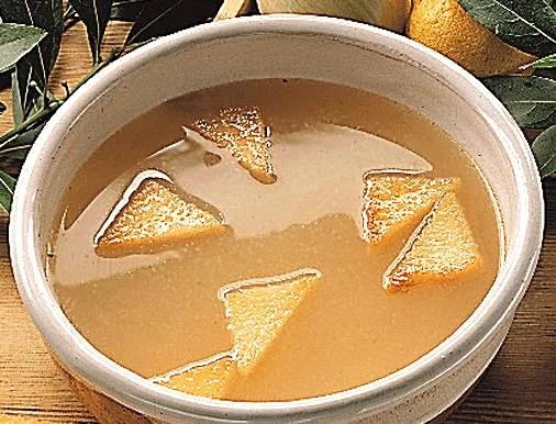Caldo de pescado