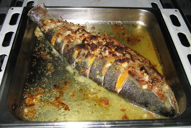 Trucha salmonada al horno