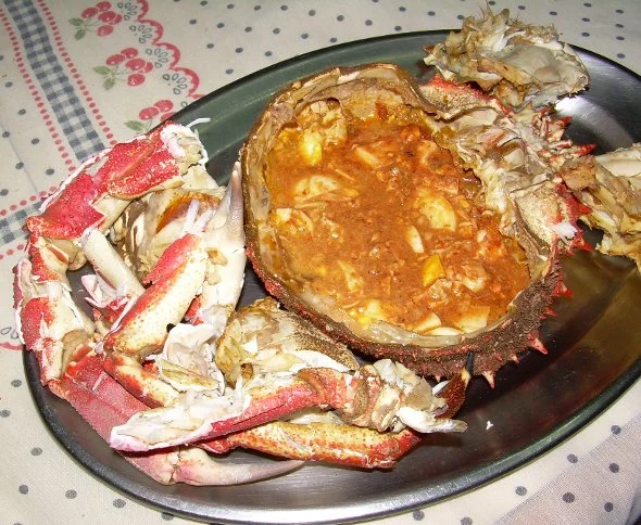 Centollo relleno a la asturiana
