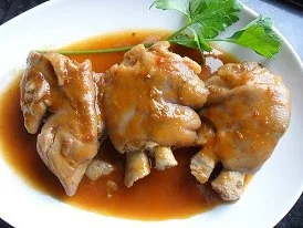 Manos de cerdo estofadas